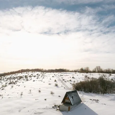 Brvnara Vikendica Miraj Manjaca